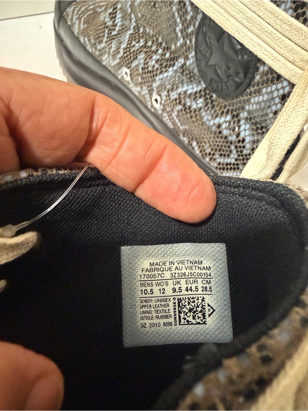 CONVERSE Womens Black Snakeskin Platform Ankle Sneakers - Picture 15 of 16
